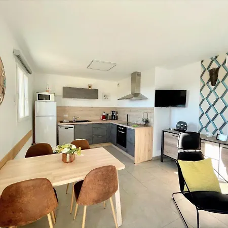 Apartmán Bel Avec Piscine Commune A 900 Metres De La Plage N22 *